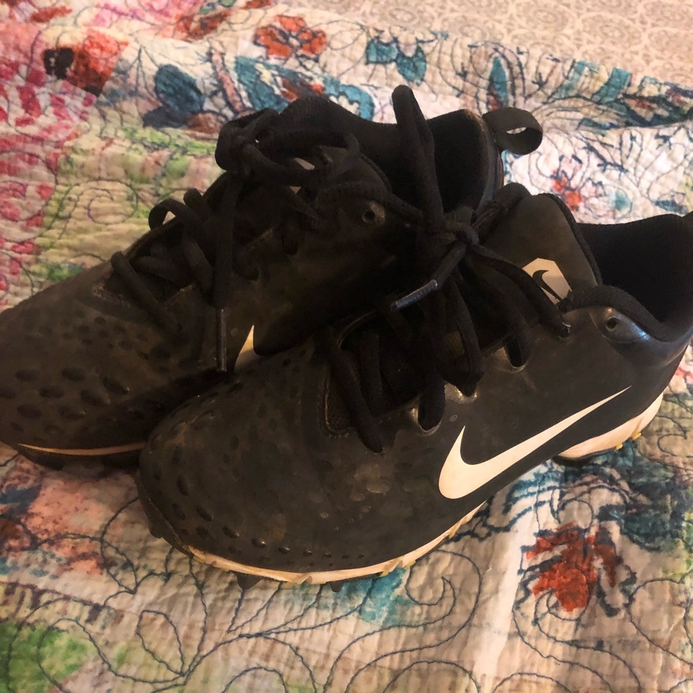 Y2 Nike cleats